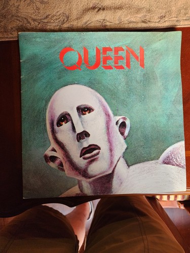 Queen 1977 news the world - of,